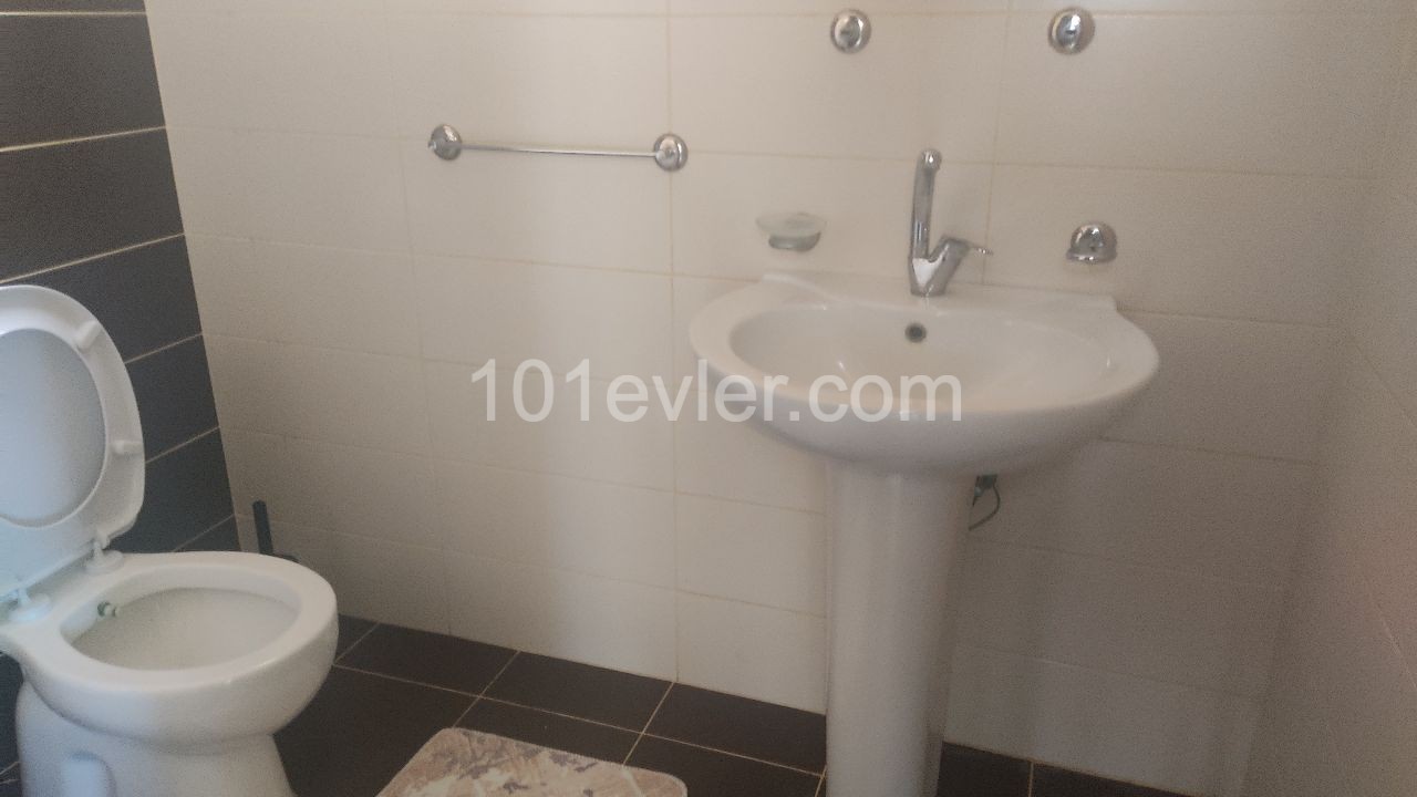 Flat To Rent in Küçük Kaymaklı, Nicosia