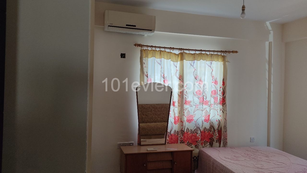 Ortaköy de 3+1 Eşyalı Daire