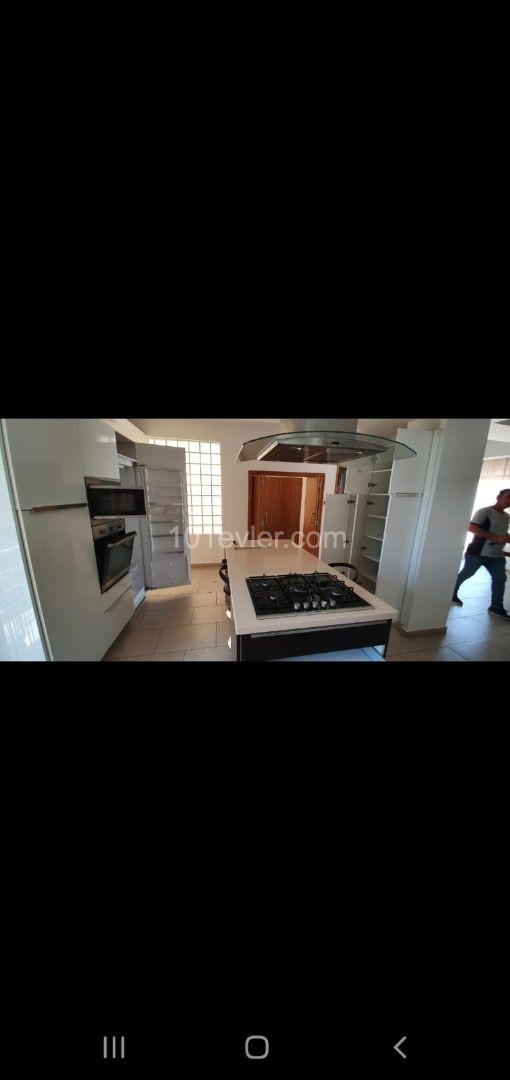 Penthouse To Rent in Marmara, Nicosia