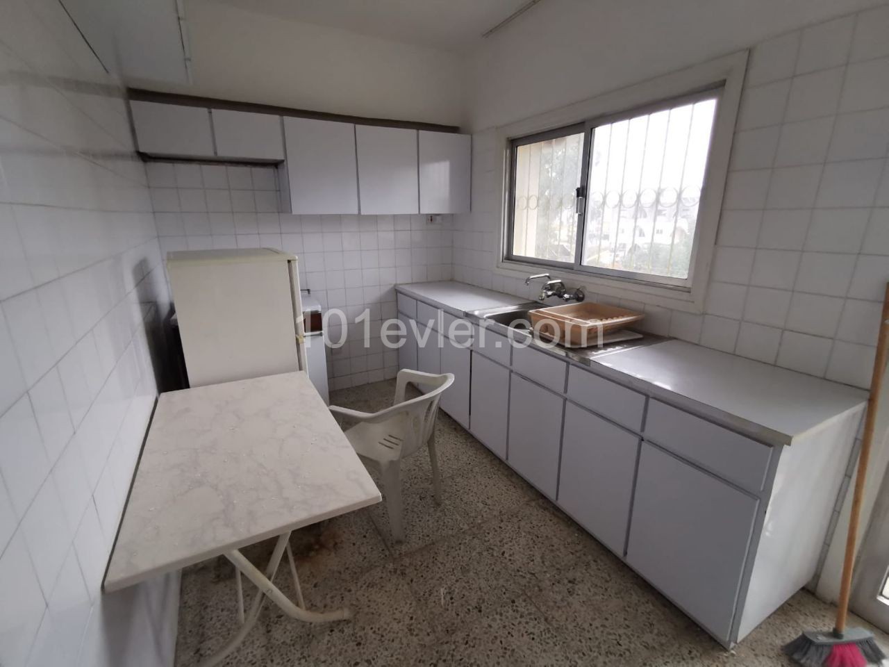 Metropol Süpermarket Arkasında 3+1 Kiralık Daire