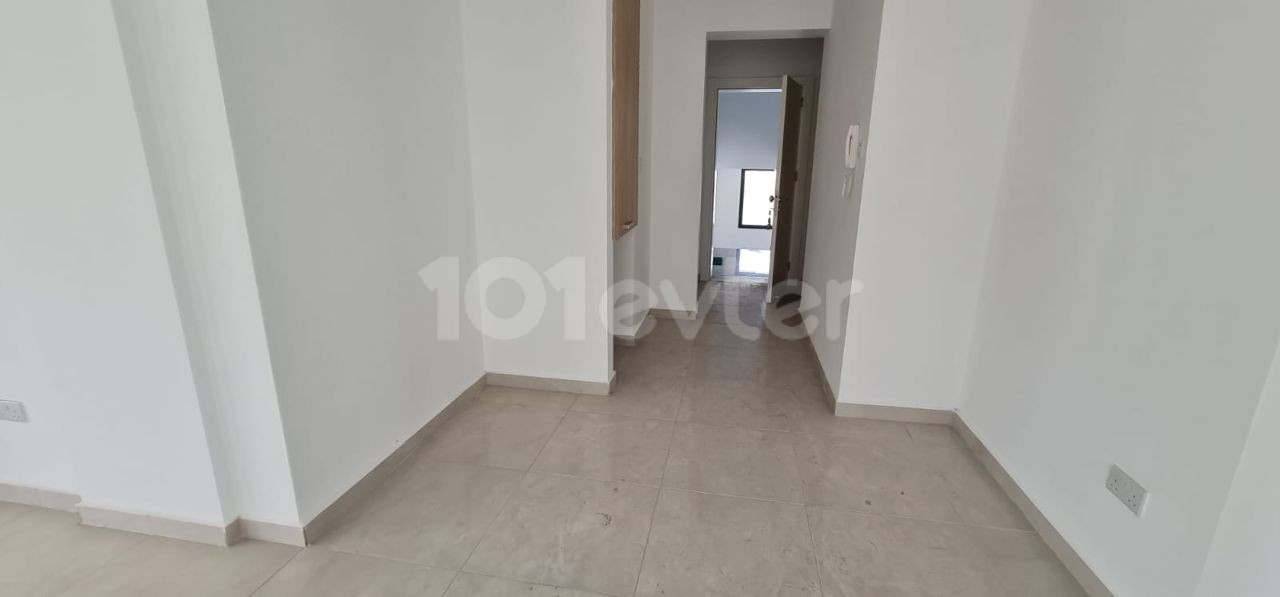 Sehr geräumige 2+1 Wohnung in ausgezeichneter Lage in Ortaköy ** 