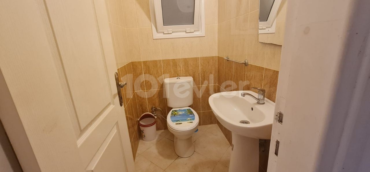 Ortakoyde 3+1 Eşyalı Kiralık Daire 