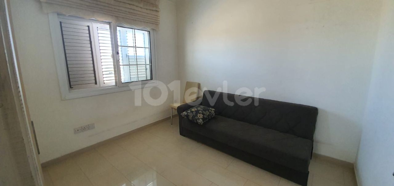 Flat For Sale in Küçük Kaymaklı, Nicosia