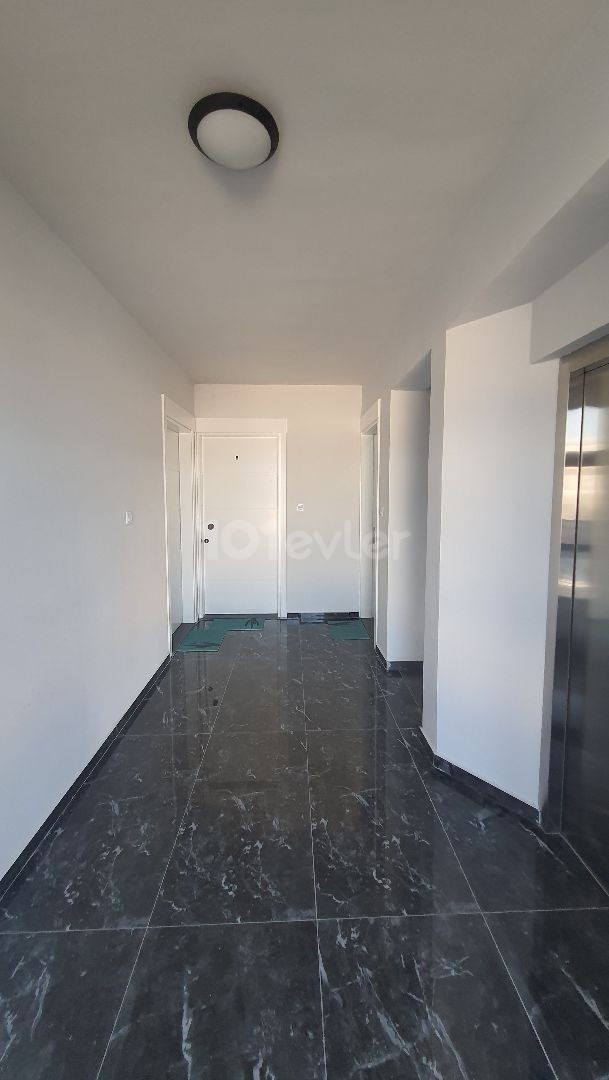 Flat For Sale in Yenişehir, Nicosia