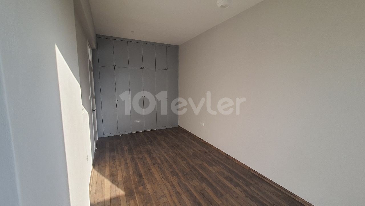 Yenişehir'de MODERN, LÜKS, ÇOK İYİ Lokasyonda,  3+1 Daire