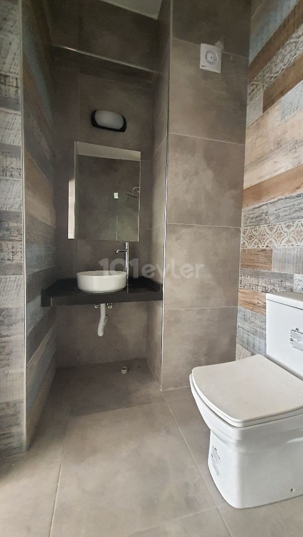 Flat For Sale in Yenişehir, Nicosia