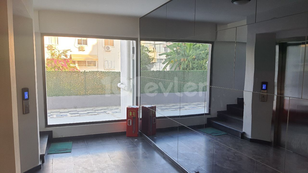 Flat For Sale in Yenişehir, Nicosia