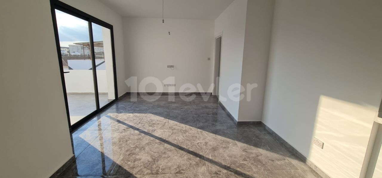 Hamitköyde Satılık Yeni Bitmiş Penthouse 