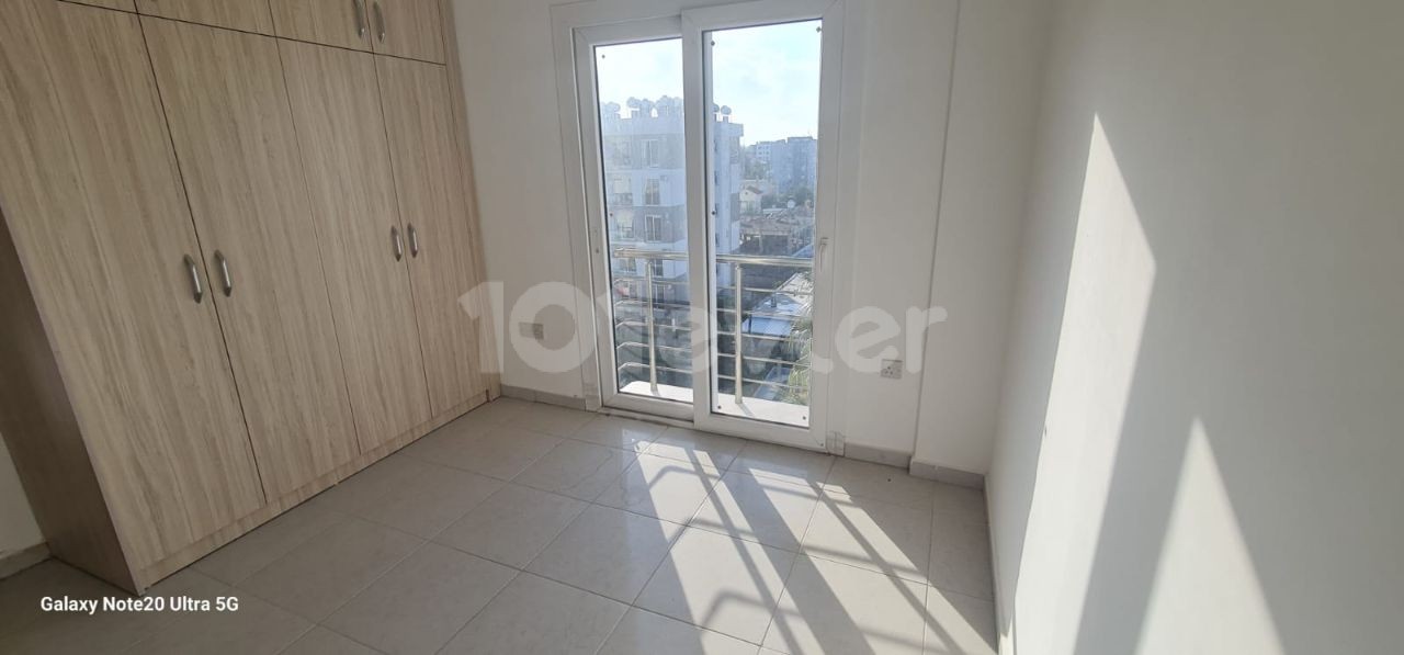 Flat For Sale in Küçük Kaymaklı, Nicosia