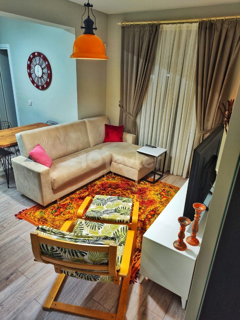 2+1 luxuriös möblierte Wohnung zur Miete in Yenisehir