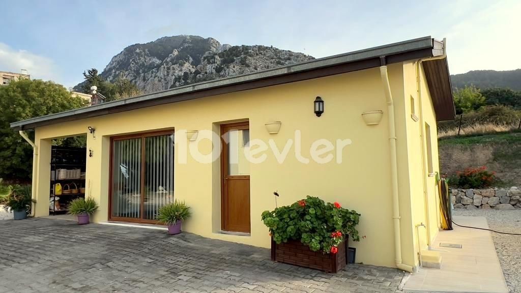 Villa for Sale on 5 Acres with Uninterrupted View at the Foothills of the Mountain in Karşıyaka, Kyrenia