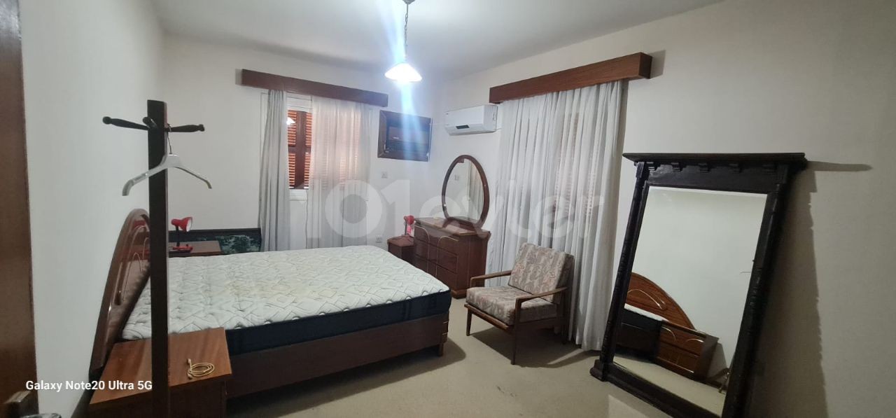 3+1 Very Spacious Flat for Rent in Kumsal