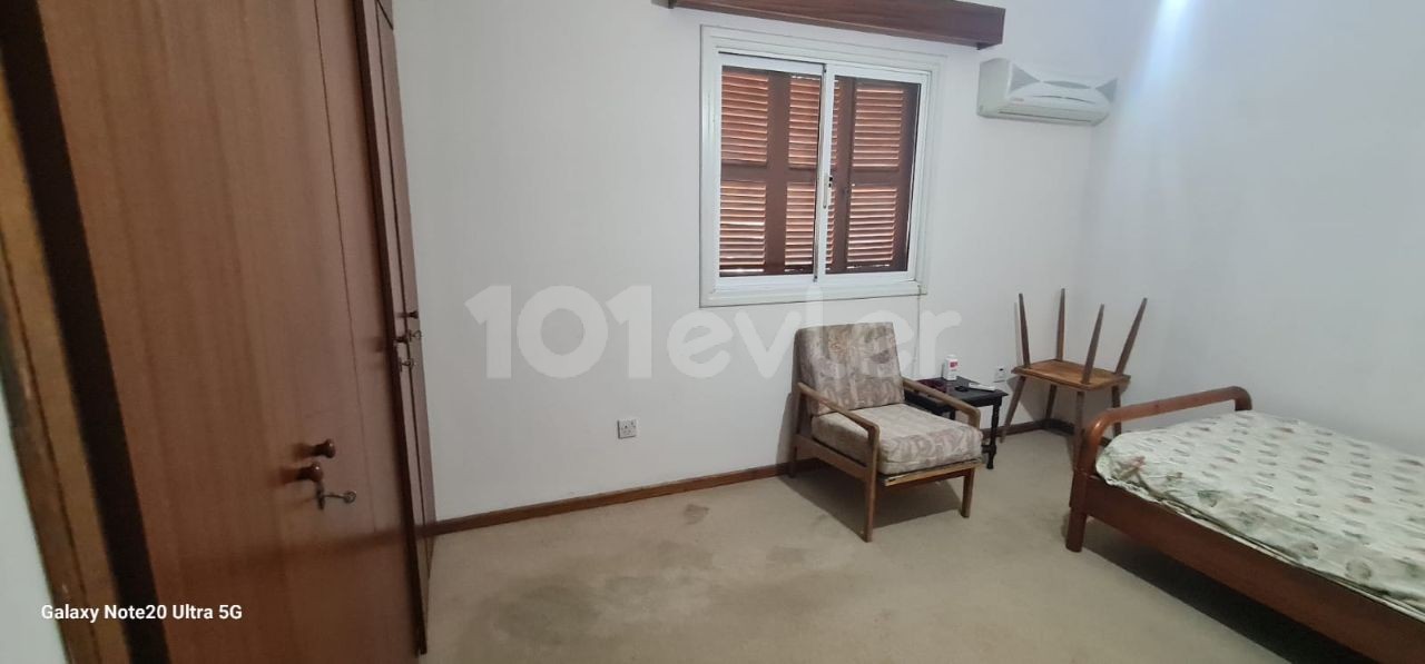 3+1 Very Spacious Flat for Rent in Kumsal