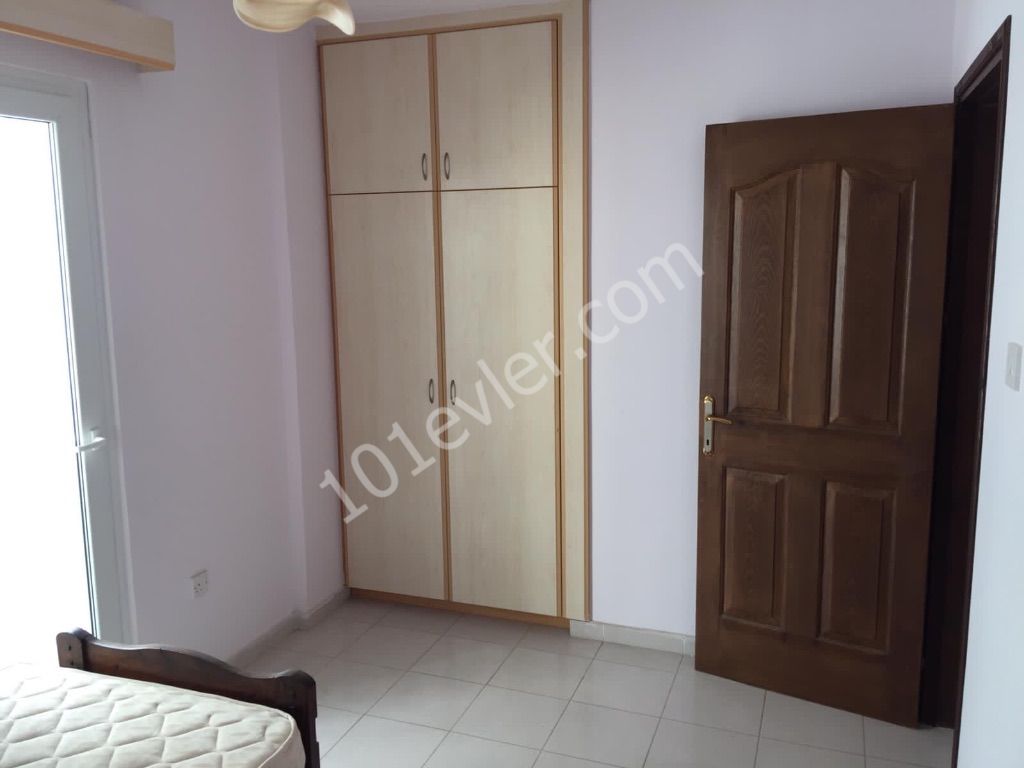 2+ 1 Apartment with Turkish cob in the center of Kyrenia ** 