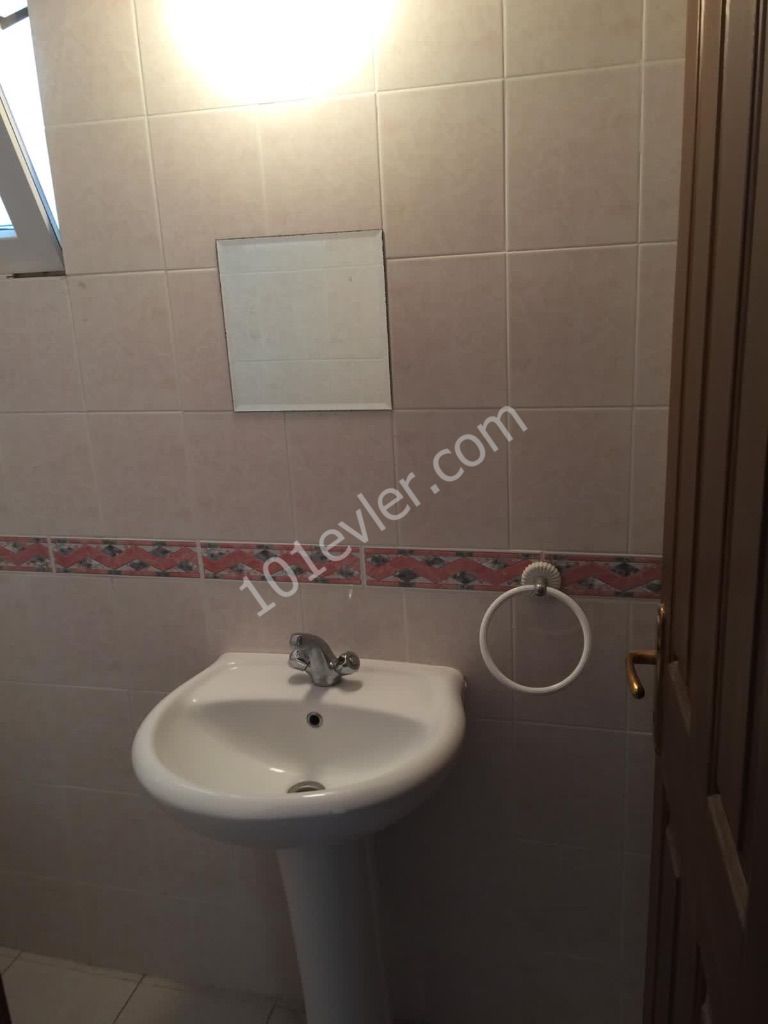 2+ 1 Apartment with Turkish cob in the center of Kyrenia ** 