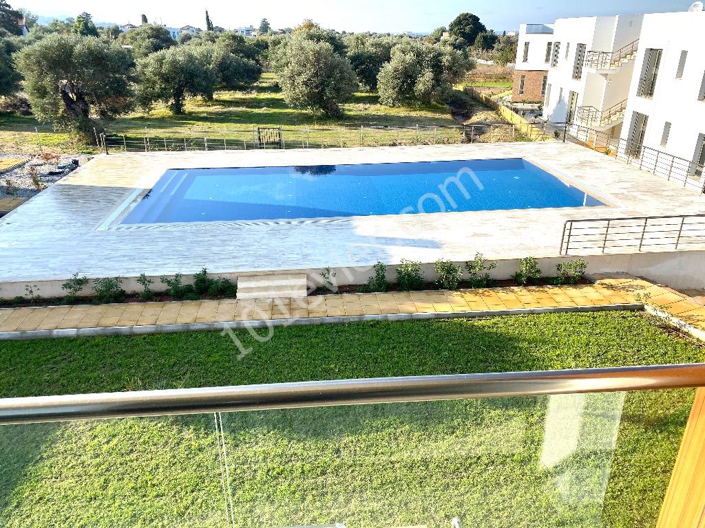 2 + 1 Flat for Sale in Girne Zeytinlik | Turkish Title | White Goods and Air Conditioning Included