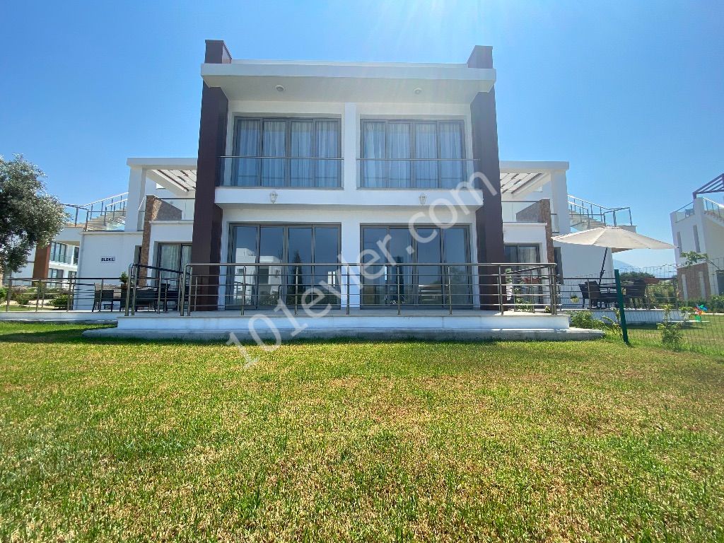 Flat For Sale in Zeytinlik, Kyrenia