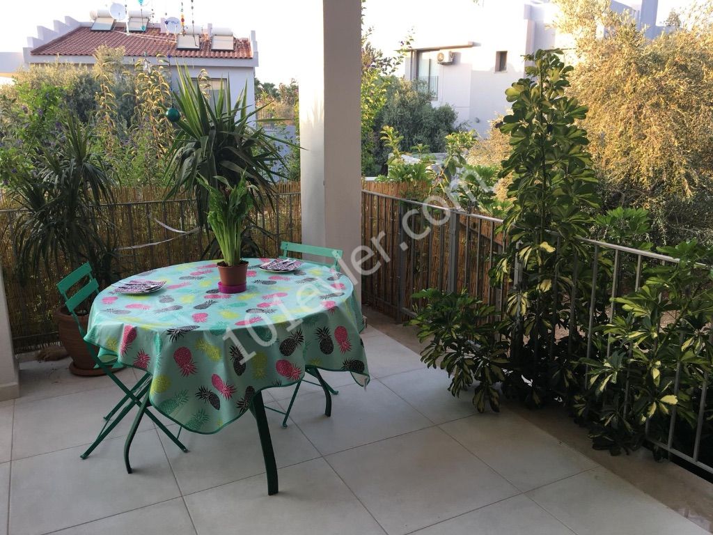 2 + 1 Flat in Alsancak, Girne | Large Garden | Suitable for Bank Credit