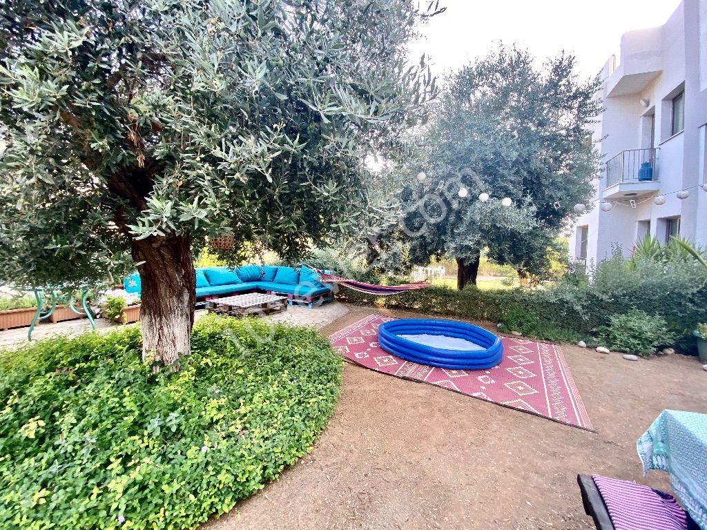 2 + 1 Flat in Alsancak, Girne | Large Garden | Suitable for Bank Credit