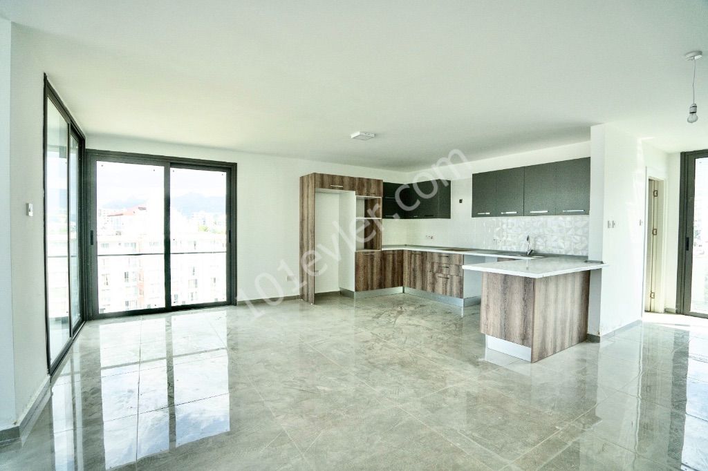 3 + 1 Penthouse for Sale in Kyrenia Center | 262 m2 | High Rental Income