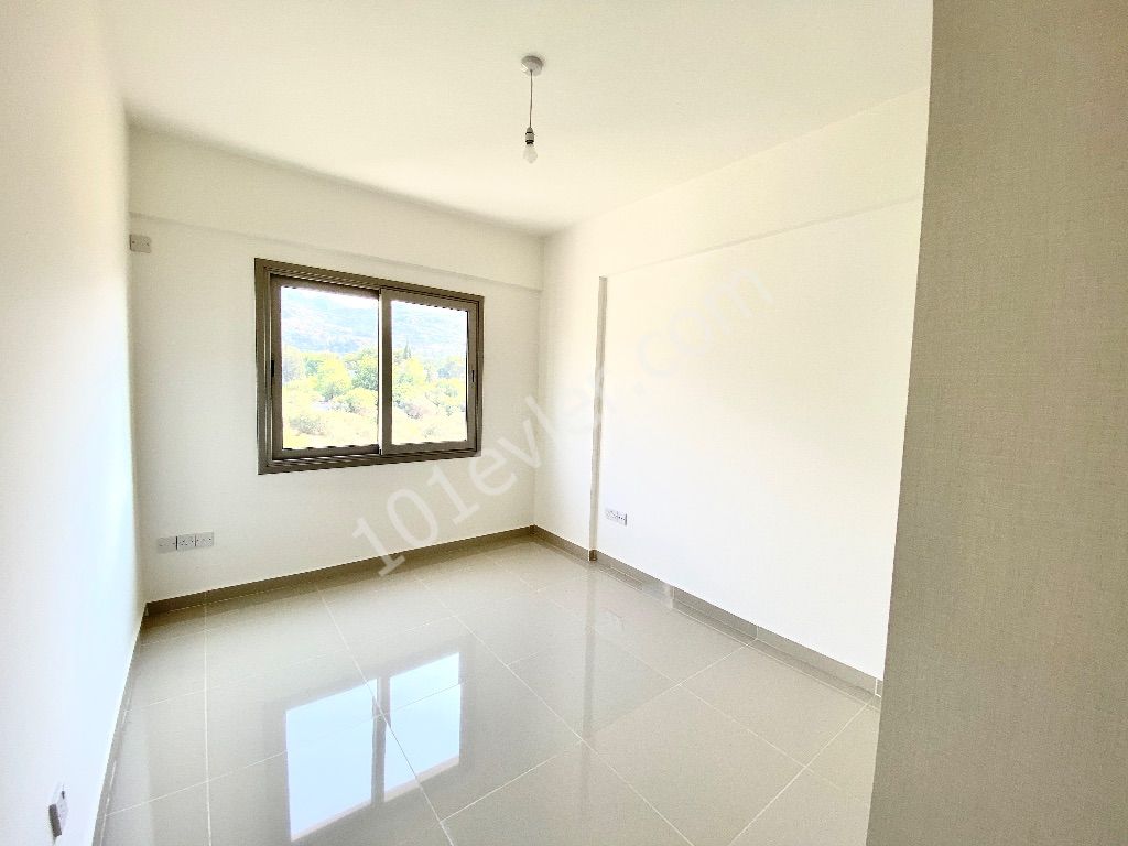 2+1 Apartment for Sale in Kyrenia Central / Paid VAT and Expenses ** 