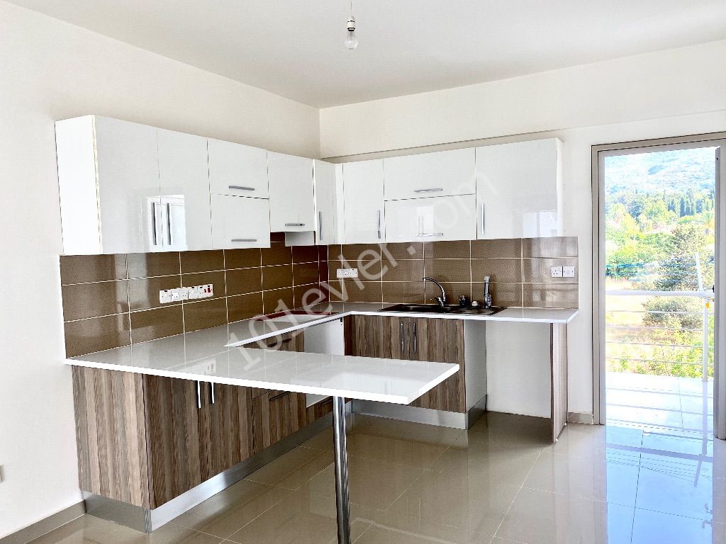 2+1 Apartment for Sale in Kyrenia Central / Paid VAT and Expenses ** 