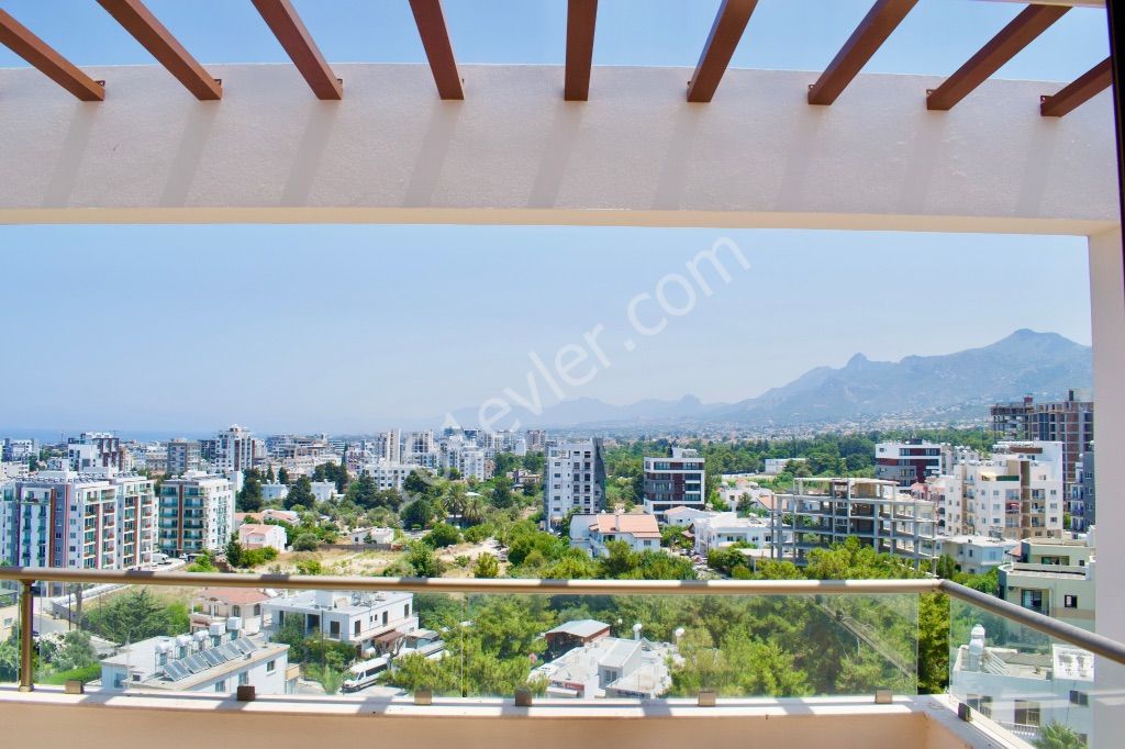 Girne Merkez’de 3+1 Satılık Penthouse | Dublex | Rezidans 