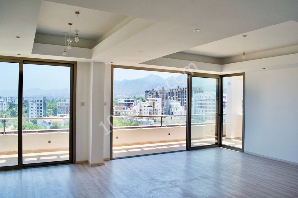 3 + 1 Penthouse for Sale in Kyrenia Center | Dublex | Residence