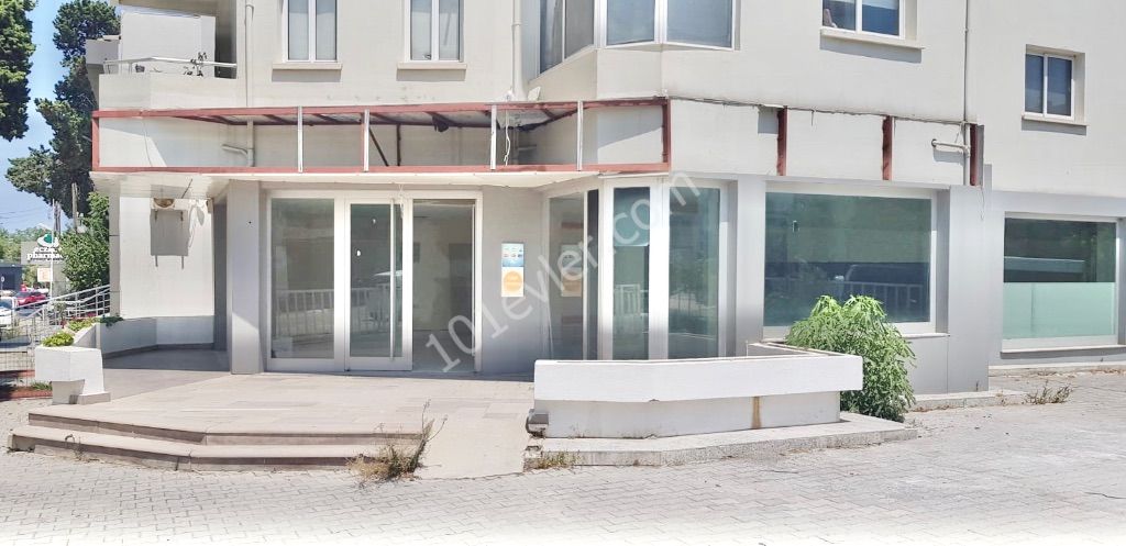 Girne Merkez'de 150 m2 Kiralık Dükkan ya  da Ofis | Ticari İzinli