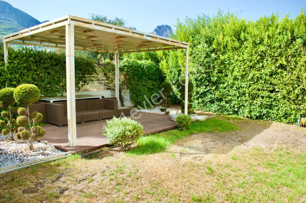 Flat for Sale in Kyrenia Center 2 + 1 | 35 m2 Garden | Modern Design