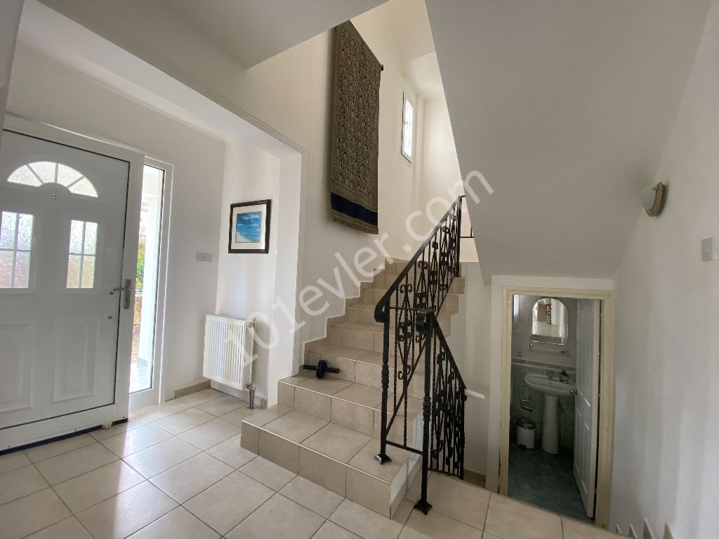 Villa To Rent in Bellapais, Kyrenia