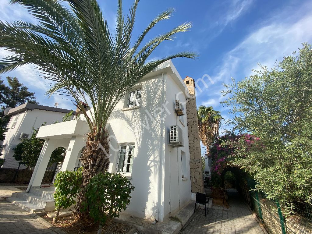 Villa To Rent in Bellapais, Kyrenia