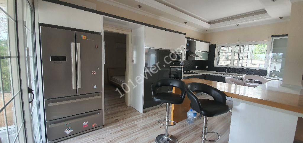 Girne Ozanköy'de 3+1 Kiralık Villa | Full Eşyalı 