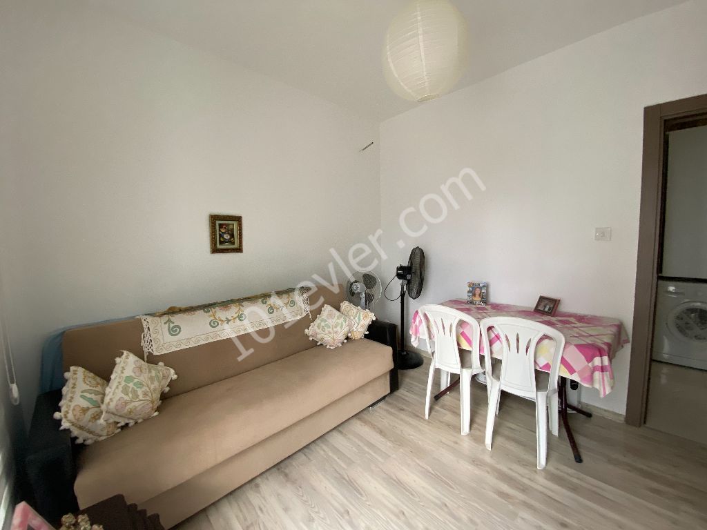 Flat To Rent in Girne Merkez, Kyrenia