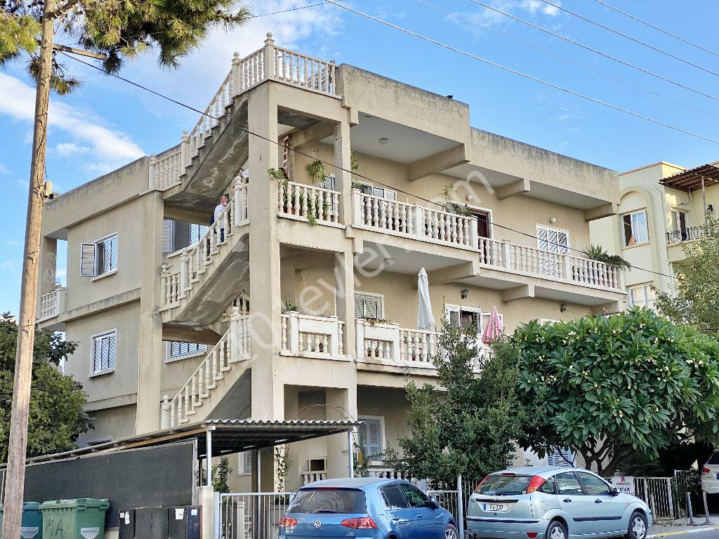 3+1 Wohnung zum Verkauf in Kyrenia Zentrum / 234m2 / gepflegt ** 