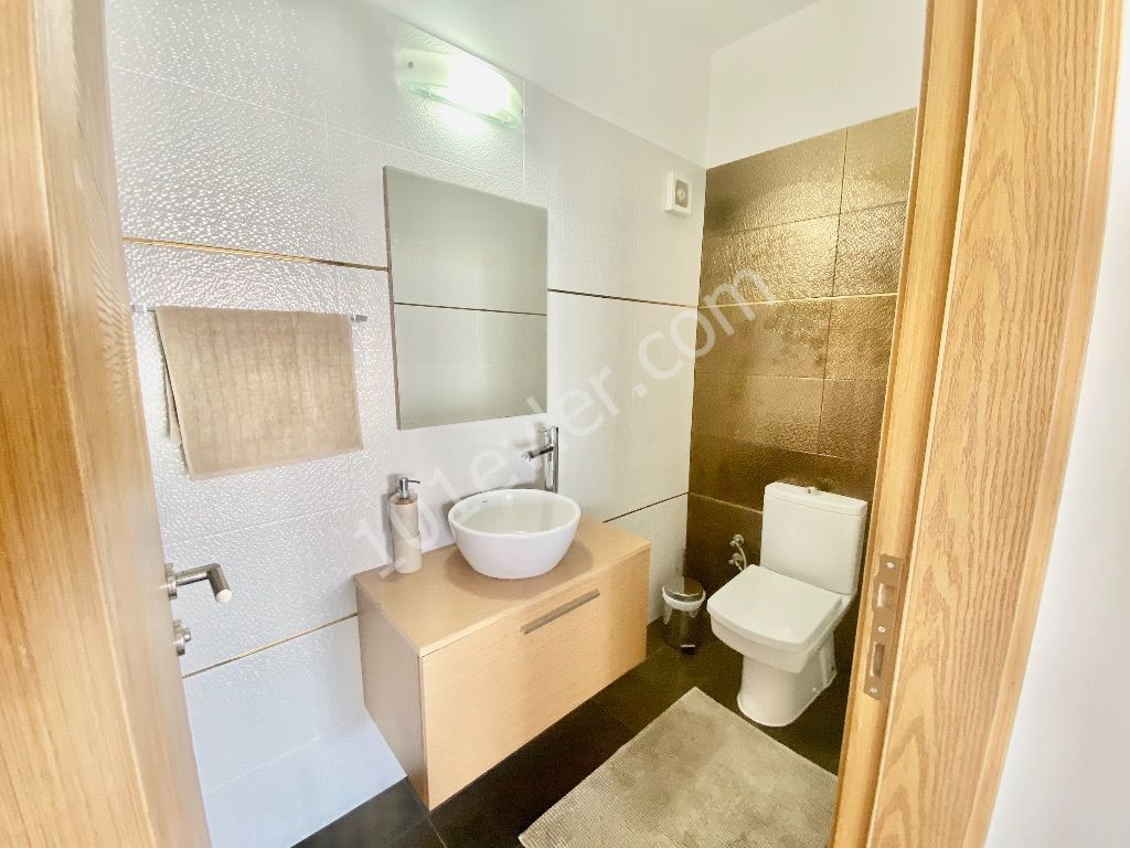 Flat For Sale in Girne Merkez, Kyrenia