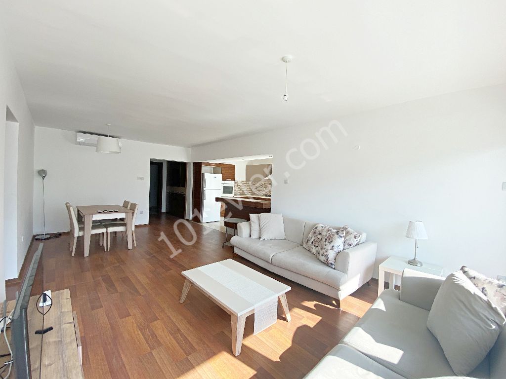 Girne Merkez'de Kiralık 3+1 Daire | Full Eşyalı