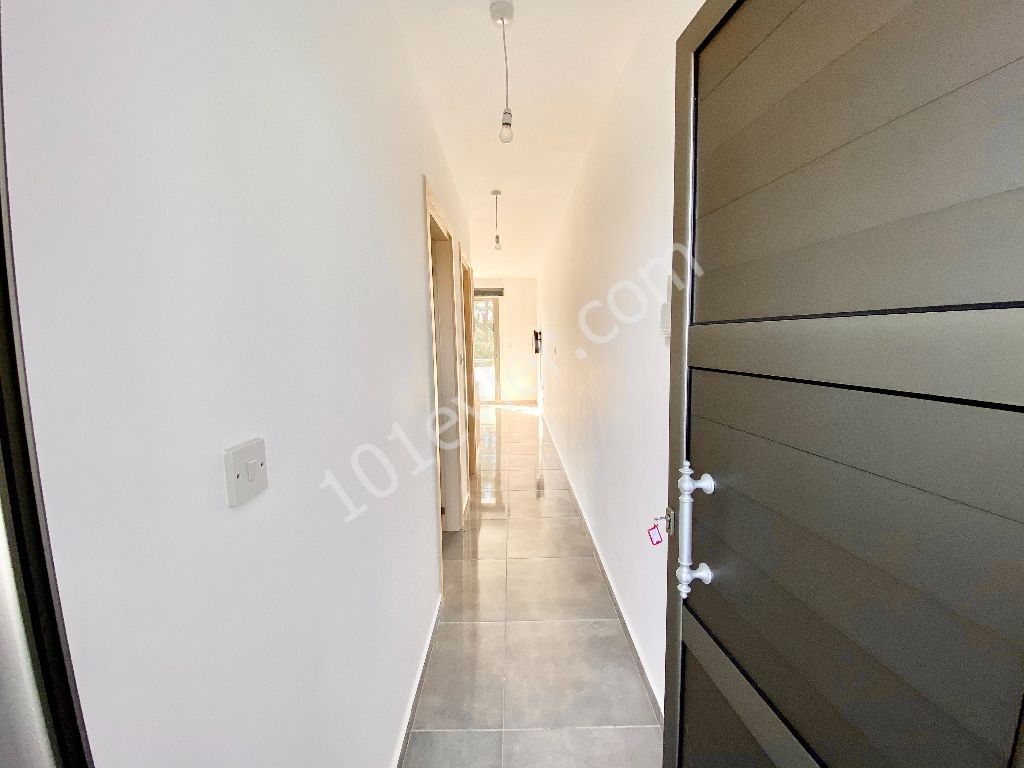 Flat To Rent in Karaoğlanoğlu, Kyrenia