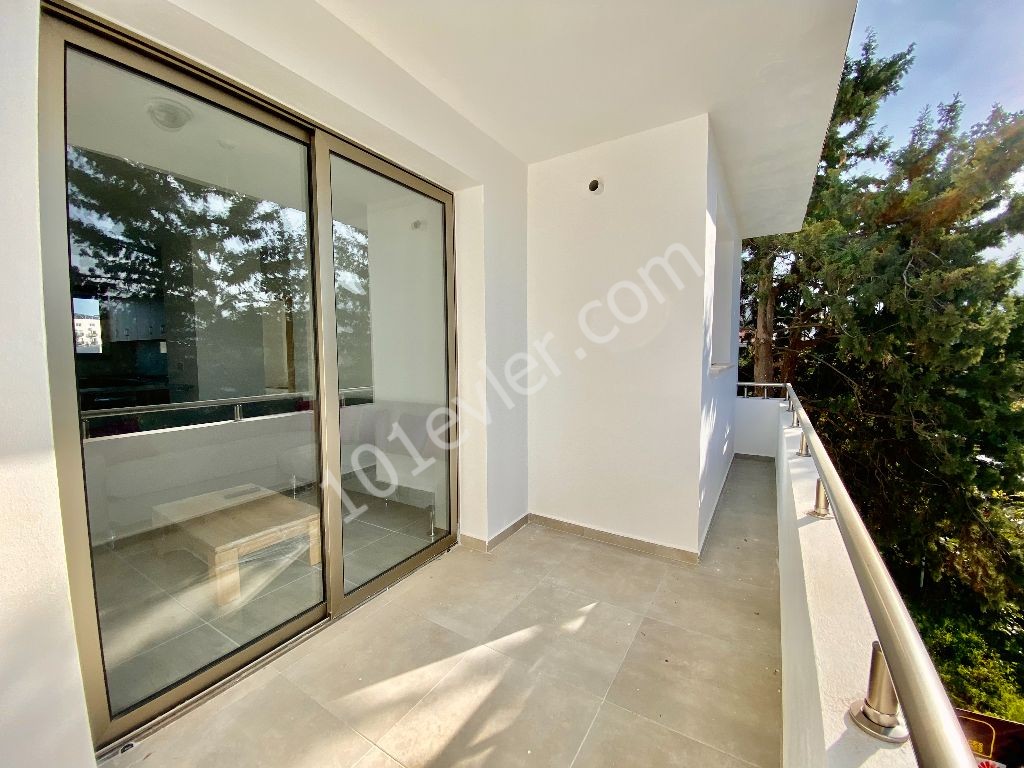 Flat To Rent in Karaoğlanoğlu, Kyrenia