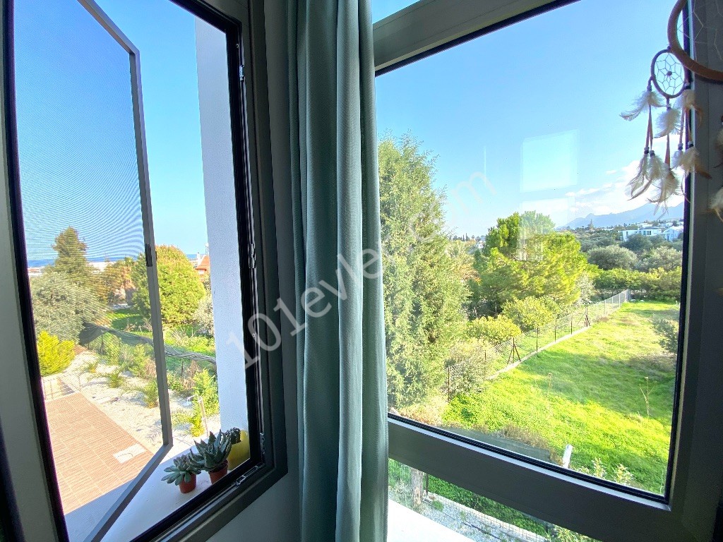 Flat For Sale in Zeytinlik, Kyrenia