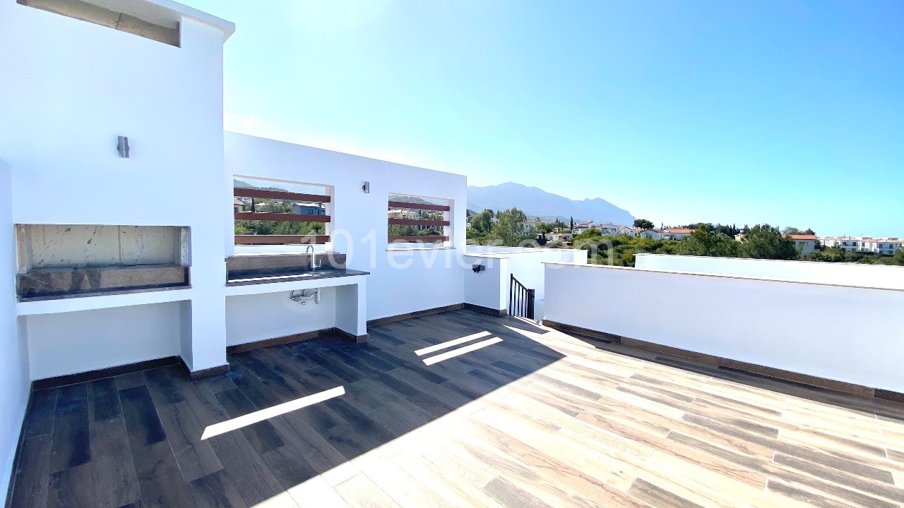 Flat For Sale in Alsancak, Kyrenia