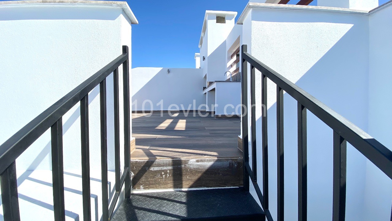 Flat For Sale in Alsancak, Kyrenia