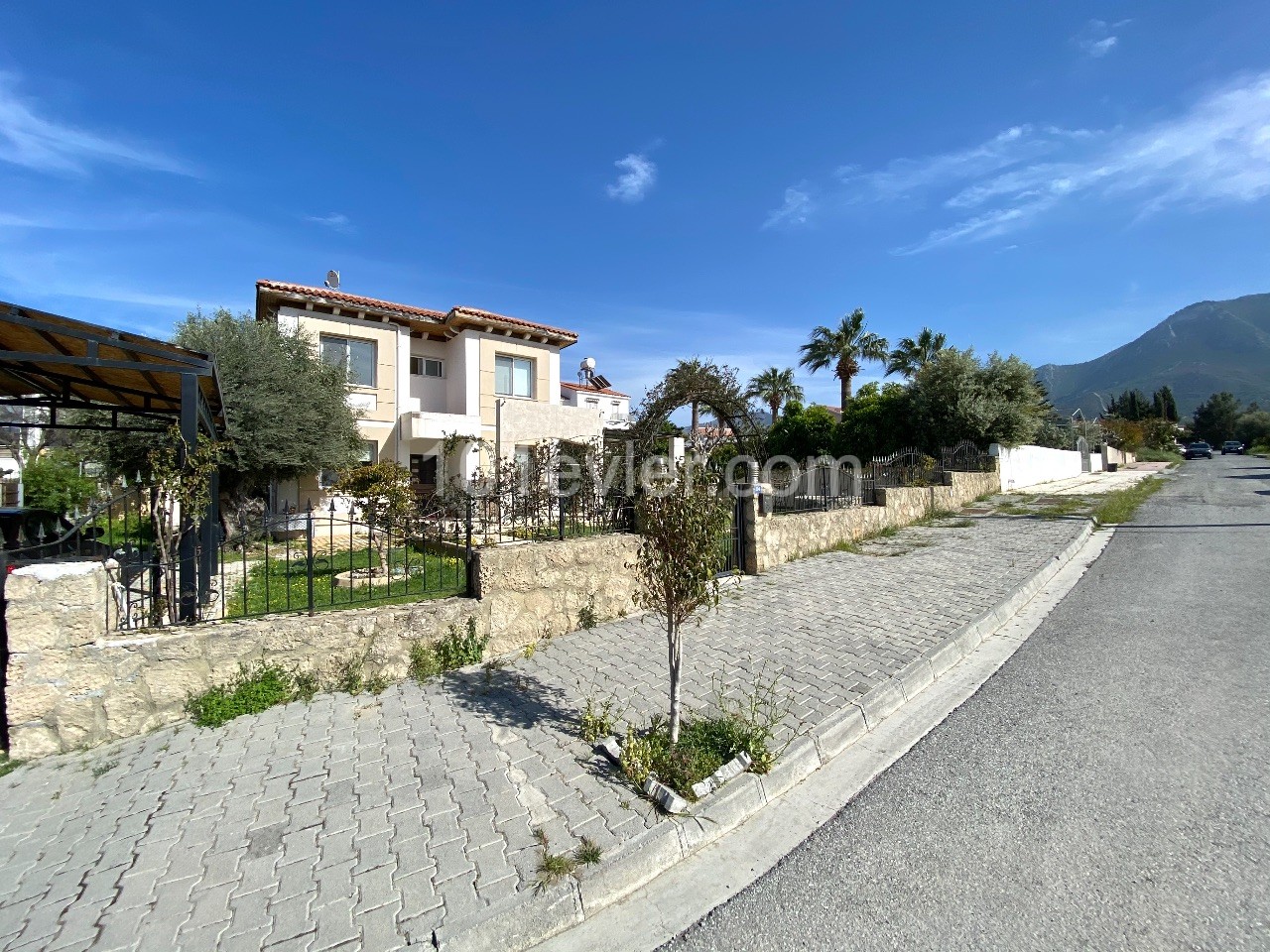 Villa For Sale in Doğanköy, Kyrenia