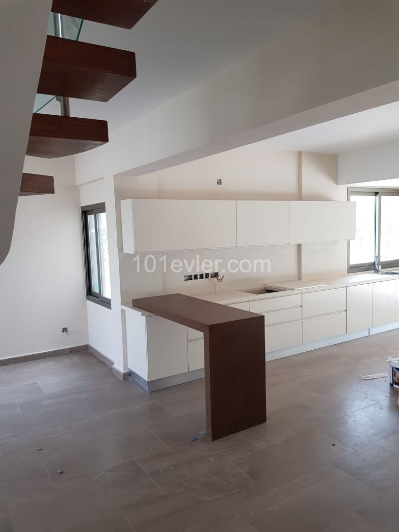 Villa For Sale in Alsancak, Kyrenia