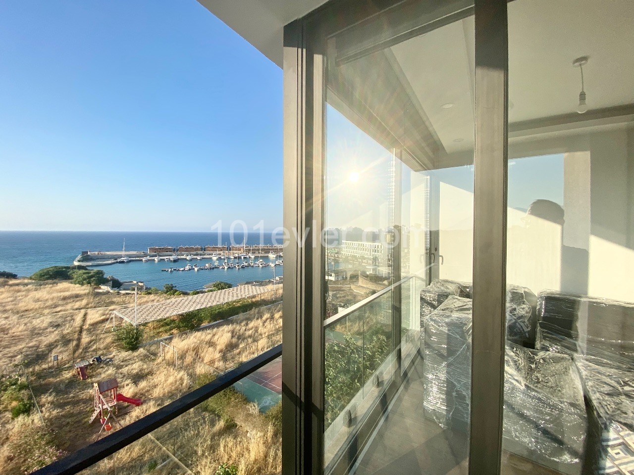 Girne Merkez | 2+1 Penthouse | Kesilmez Deniz ve Marina Manzaralı | Full  Yeni Mobilya ve Beyaz Eşya |