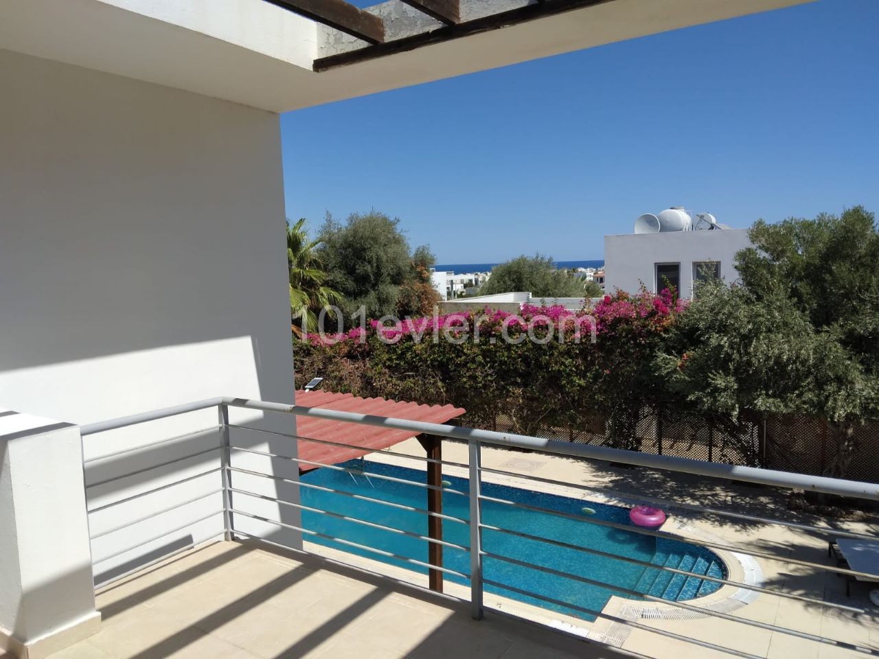 Kyrenia Esentepe / Luxus Möblierte 3 + 1 Villa Zum Verkauf / Privater Pool / Garten / Berg-Und Meerblick ** 