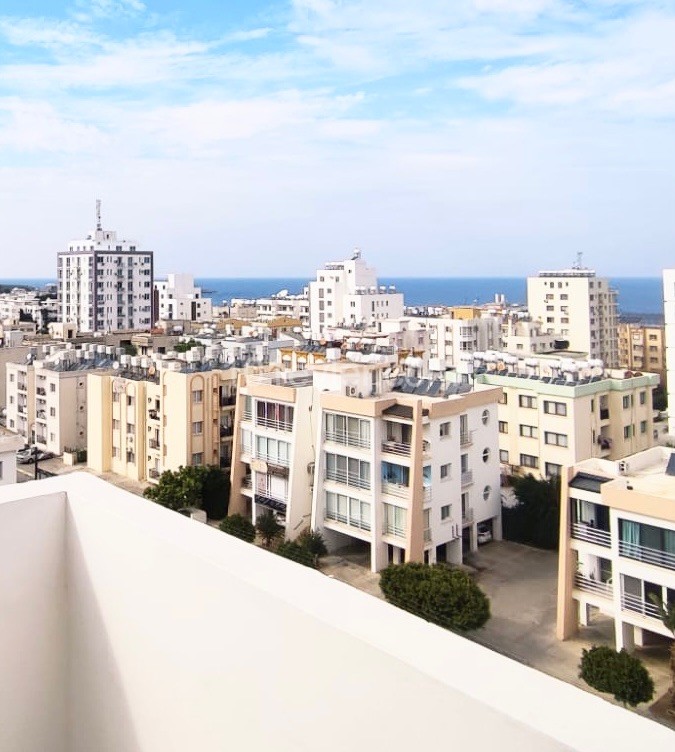 Girne Kaşgar’da 2+1 Satılık | Penthouse Daire| Deniz ve Dağ Manzaralı | Fırsat Fiyat