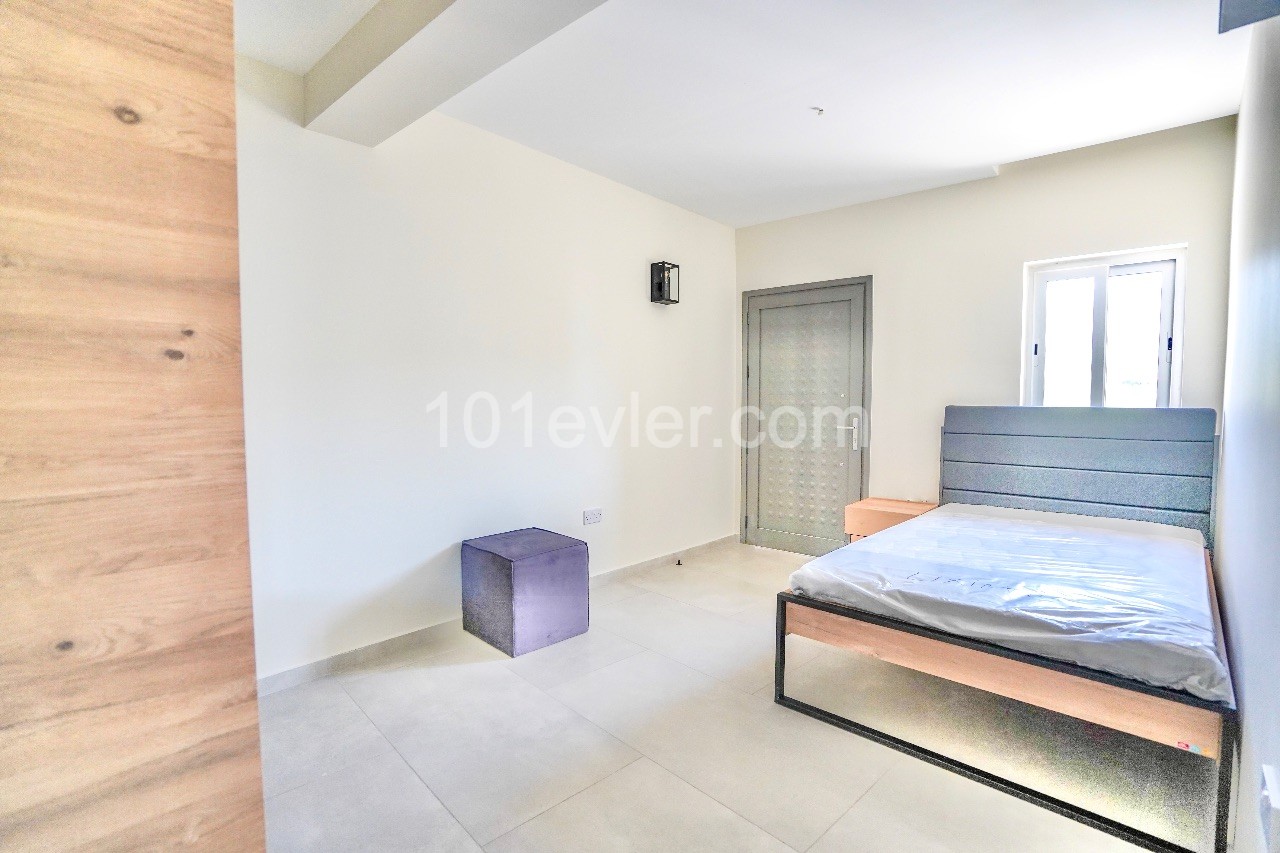  Kyrenia Bahceli |Uncut Sea View | 100mt Away From Sea |3 bedrooms Penthouse