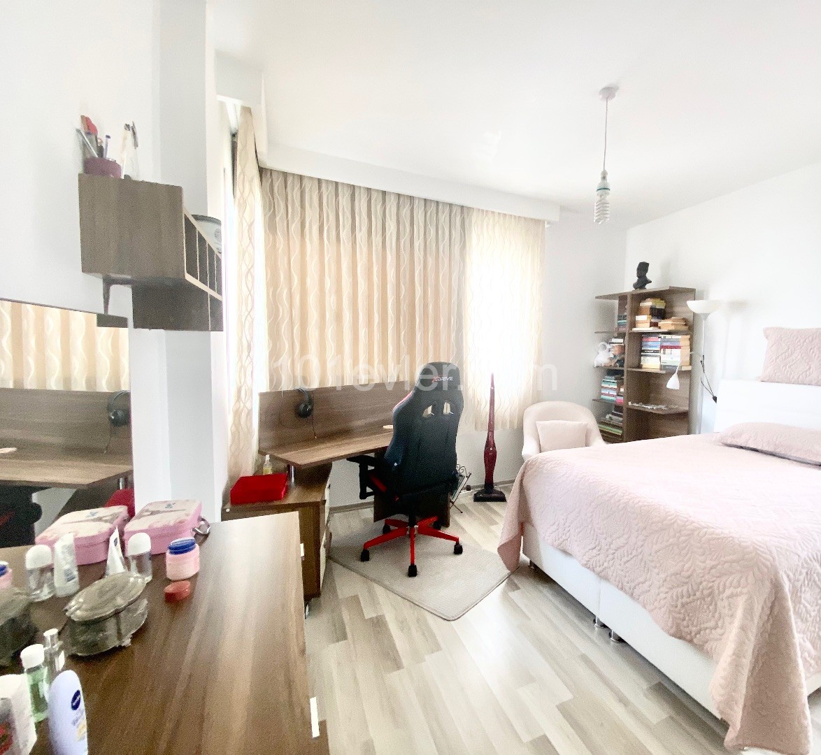 Girne Merkez | 107m2 Yaşam Alanı | 2+1| Ortak Havuz