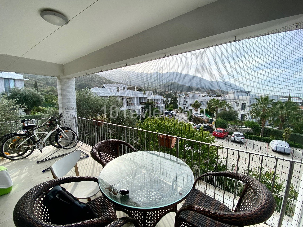 Flat For Sale in Alsancak, Kyrenia